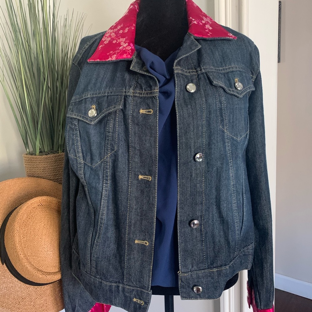 🎉🎉🎉Joluka Embellished Denim Jacket- L